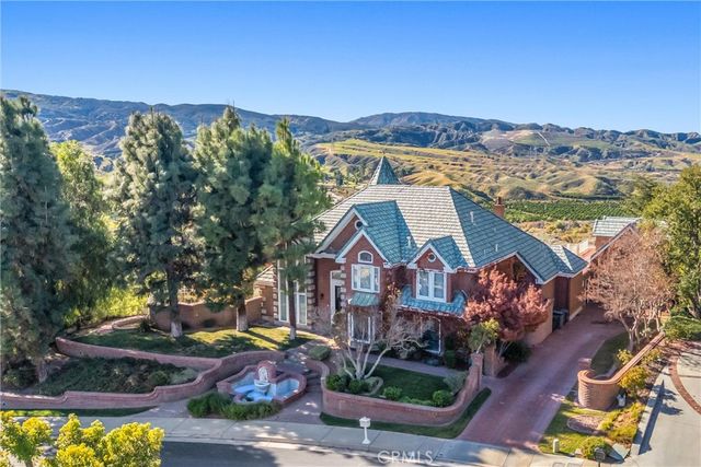 1608 Smiley Ridge, Redlands, CA 92373