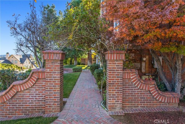 1608 Smiley Ridge, Redlands, CA 92373