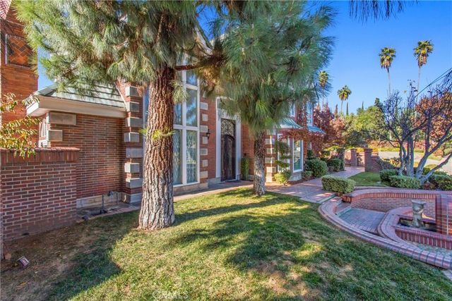 1608 Smiley Ridge, Redlands, CA 92373