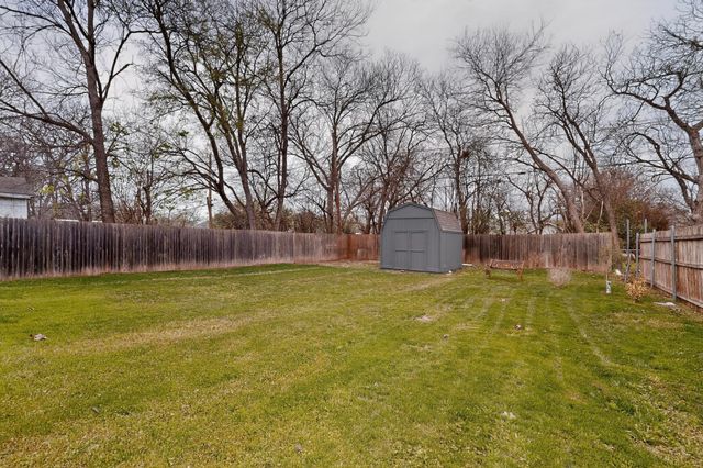 8210 Sussex Street, White Settlement, TX 76108