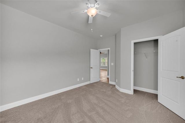 6032 Creekside View Lane, Clermont, GA 30527