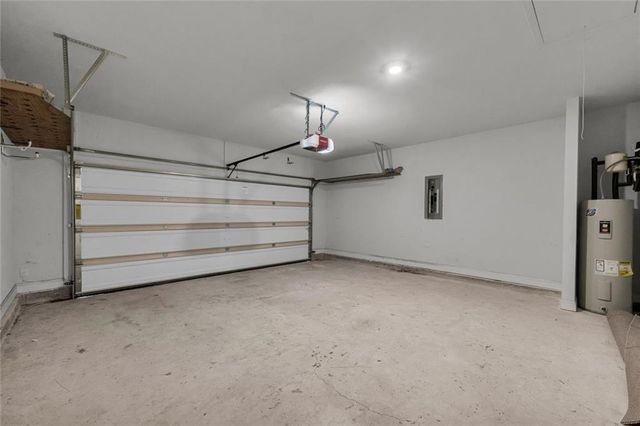 6032 Creekside View Lane, Clermont, GA 30527