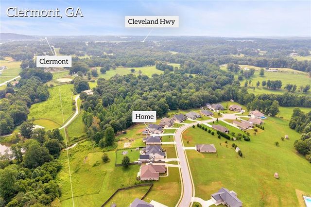6032 Creekside View Lane, Clermont, GA 30527