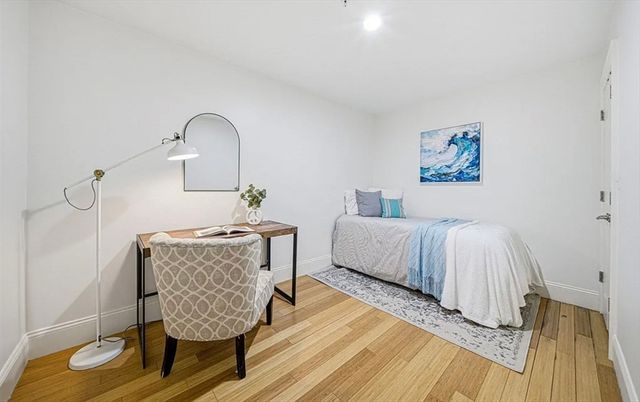 55 Temple Pl 4, Boston, MA 02111