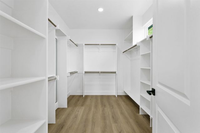 511 Avenue J, Dallas, TX 75203