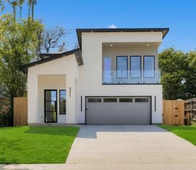 511 Avenue J, Dallas, TX 75203