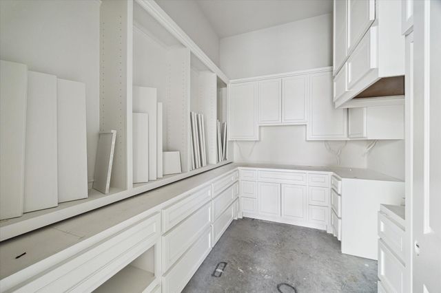 12 Gage Court, Houston, TX 77024