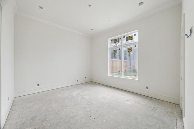 12 Gage Court, Houston, TX 77024