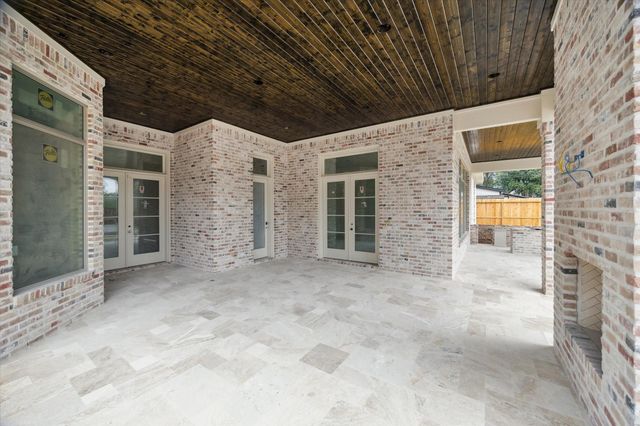 12 Gage Court, Houston, TX 77024