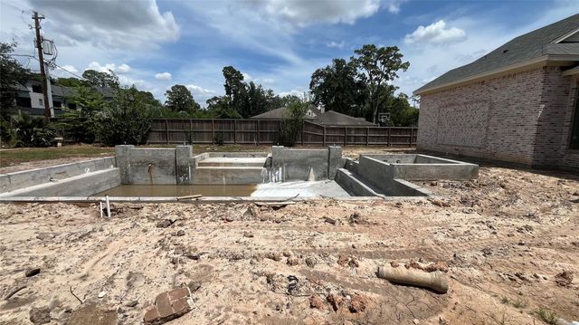 12 Gage Court, Houston, TX 77024