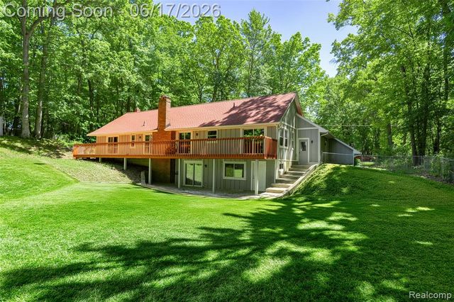 2915 Dunsary Lane, Brighton, MI 48114