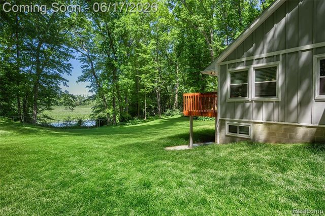 2915 Dunsary Lane, Brighton, MI 48114