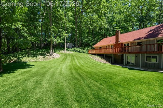 2915 Dunsary Lane, Brighton, MI 48114