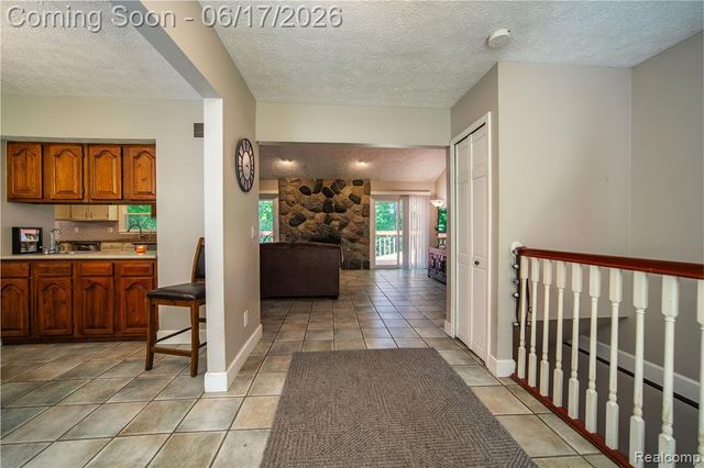 2915 Dunsary Lane, Brighton, MI 48114