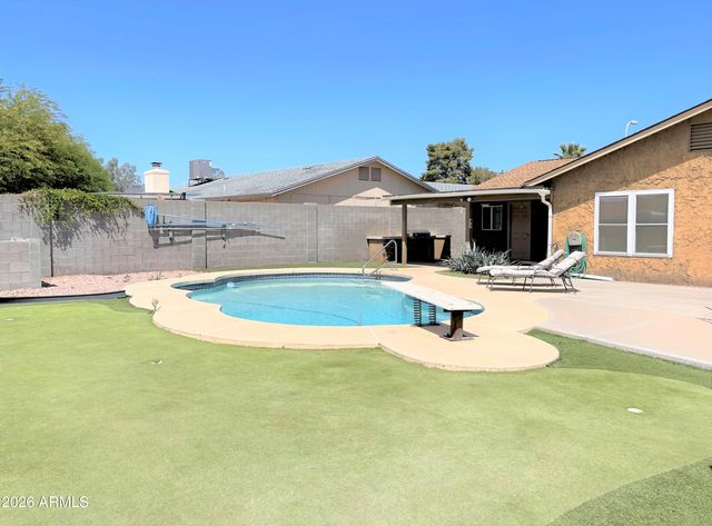 3501 W Detroit Street, Chandler, AZ 85226