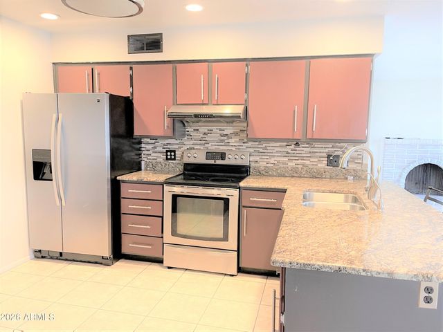 3501 W Detroit Street, Chandler, AZ 85226