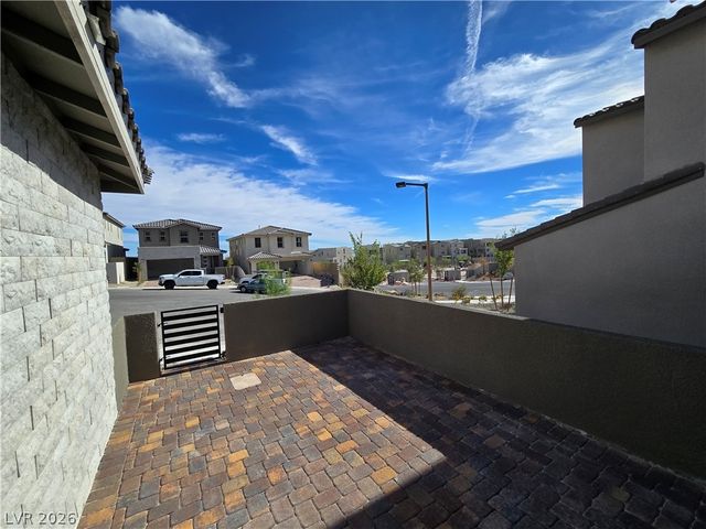 2209 Fish Hawk Street, Las Vegas, NV 89138
