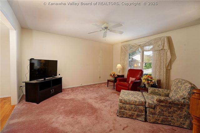 4513 Richmond Circle, South Charleston, WV 25309