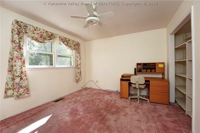 4513 Richmond Circle, South Charleston, WV 25309
