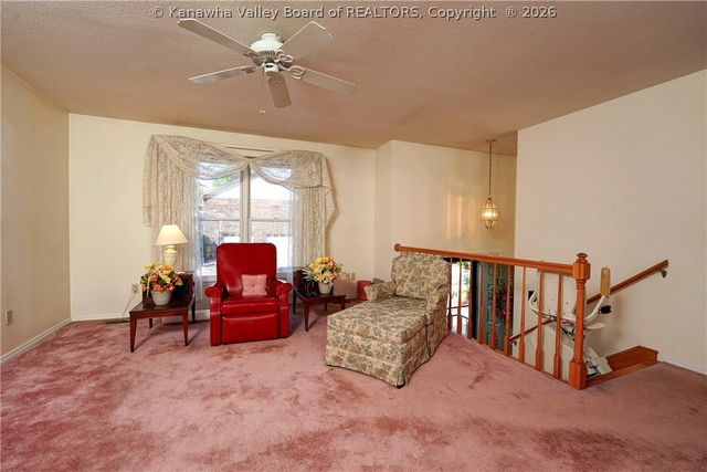 4513 Richmond Circle, South Charleston, WV 25309