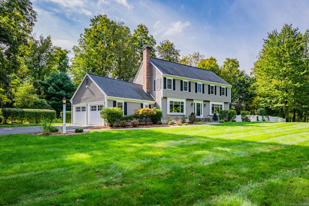 128 Patriot Road, Southbury, CT 06488