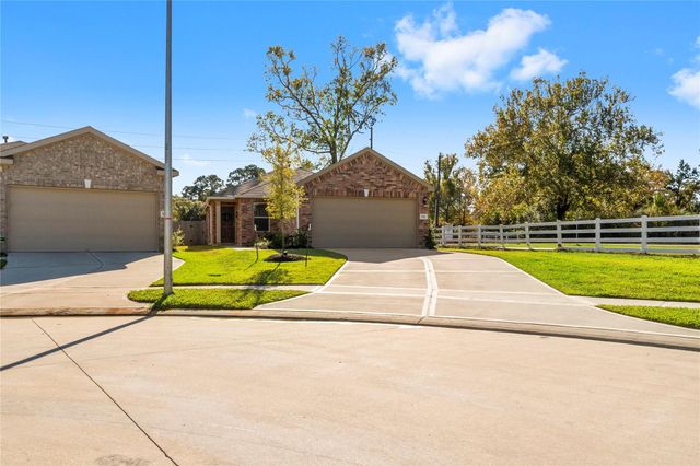 9315 Central Place, Magnolia, TX 77354