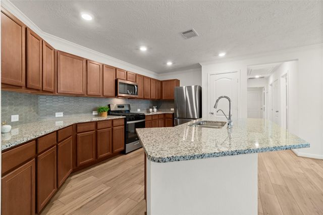 9315 Central Place, Magnolia, TX 77354