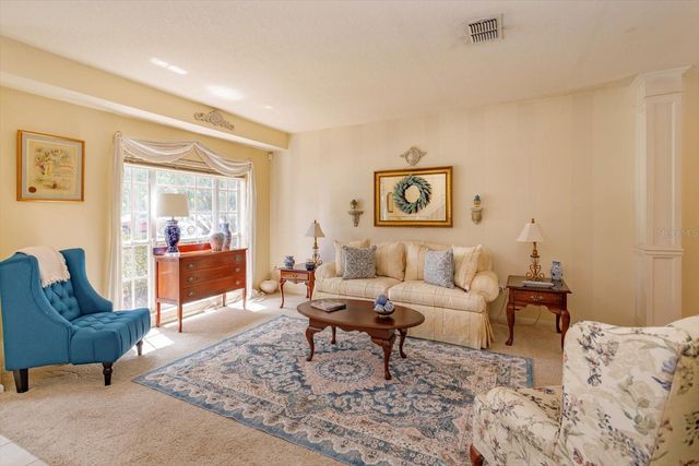 50 OAK BEND COURT, Oviedo, FL 32765