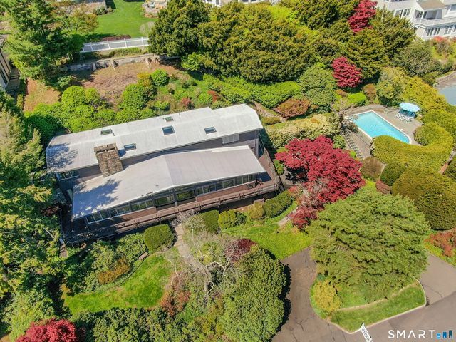 44 Willowmere Avenue, Greenwich, CT 06878
