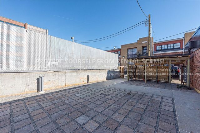 315 N Eureka Alley 2, Fayetteville, AR 72701