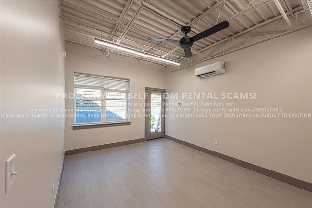 315 N Eureka Alley 2, Fayetteville, AR 72701