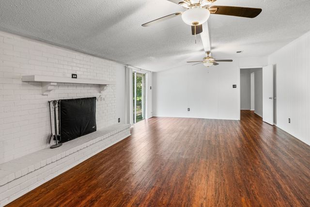 1050 W Dallas Avenue, Cooper, TX 75432