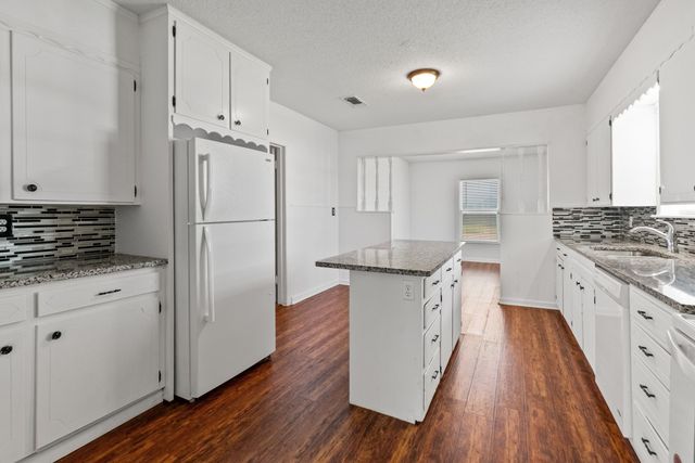 1050 W Dallas Avenue, Cooper, TX 75432