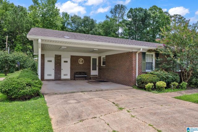 700 GENE ROSE STREET, Sylacauga, AL 35151