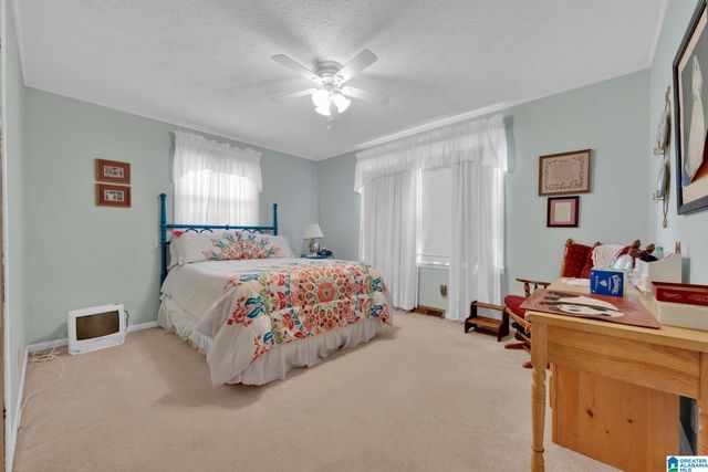 700 GENE ROSE STREET, Sylacauga, AL 35151
