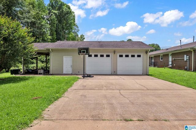 700 GENE ROSE STREET, Sylacauga, AL 35151