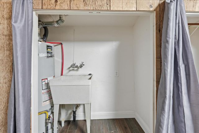 4715 E Harvard Avenue, Fresno, CA 93703