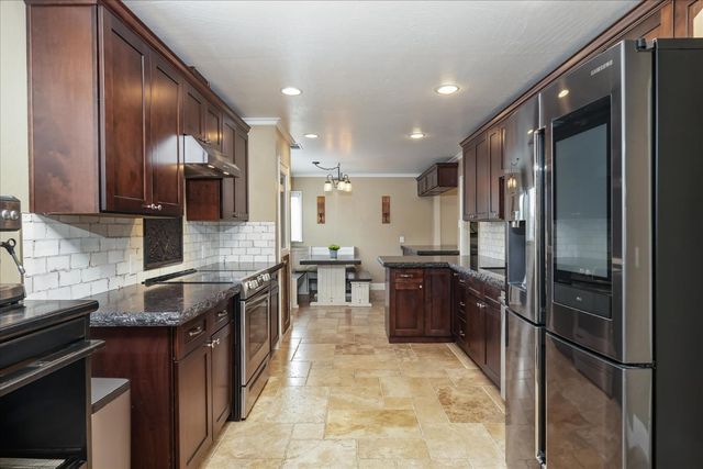 4715 E Harvard Avenue, Fresno, CA 93703