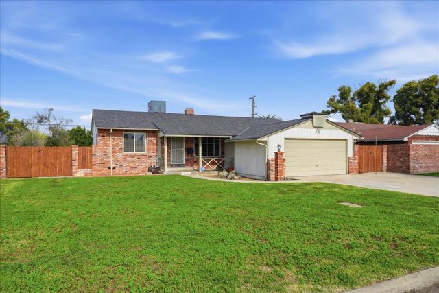 4715 E Harvard Avenue, Fresno, CA 93703