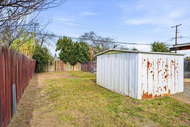 4715 E Harvard Avenue, Fresno, CA 93703