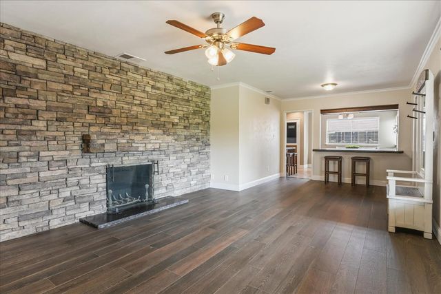 4715 E Harvard Avenue, Fresno, CA 93703