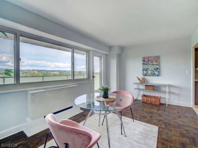 377 S Harrison Street 8I, East Orange City, NJ 07018