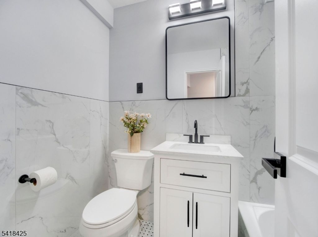 377 S Harrison Street 8I, East Orange City, NJ 07018 — photo 3