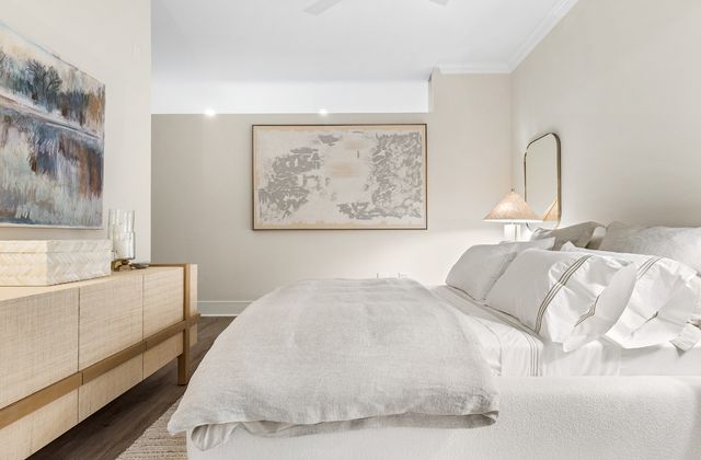 835 Lake Street 314, Oak Park, IL 60301