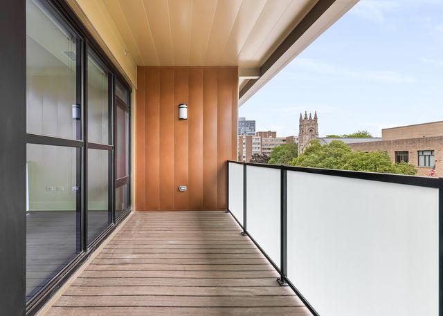 835 Lake Street 314, Oak Park, IL 60301