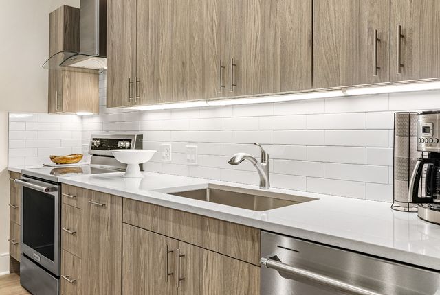 835 Lake Street 314, Oak Park, IL 60301