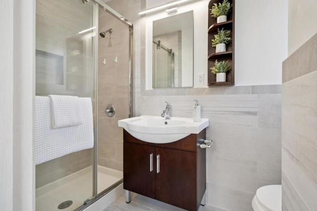 38 Wilshire Avenue, Daly City, CA 94015