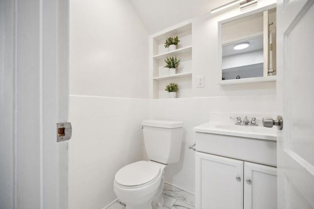 38 Wilshire Avenue, Daly City, CA 94015