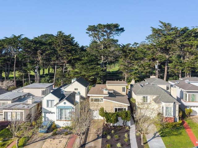 38 Wilshire Avenue, Daly City, CA 94015