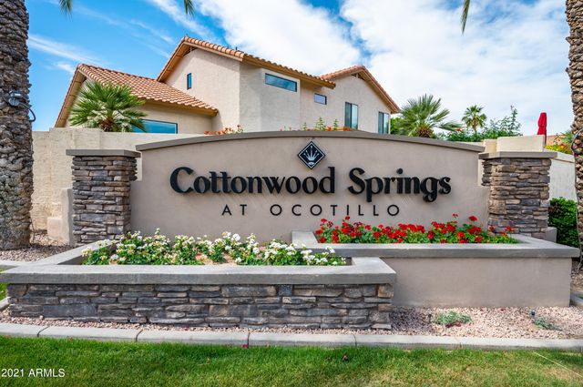 1660 W HONEYSUCKLE Lane, Chandler, AZ 85248